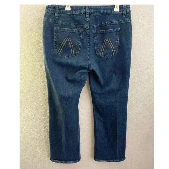 Avenue Preowned Denim Boot Cut 16 - Picture 2 of 8